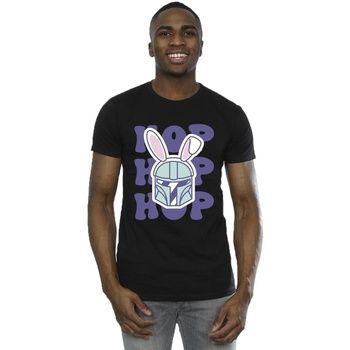 Disney Camiseta The Mandalorian Hop Into Easter para hombre