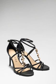 Sandalias Chaella Con Detalle Metálico