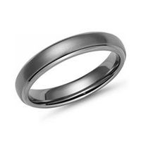 anillo de titanio de alta calidad brillo mate