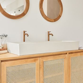 Lavabo de hormigón beige