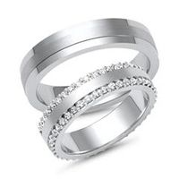 alianzas de oro blanco o platino con 82 diamantes