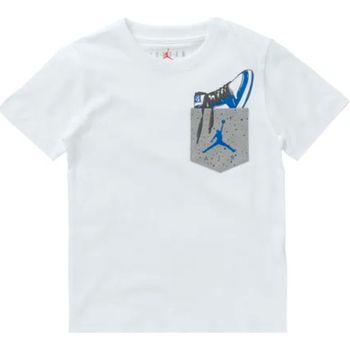 Nike Camiseta 85A067 para niño