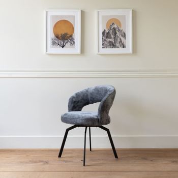 Silla de chenilla gris
