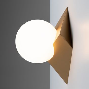 Aplique de pared cubeo