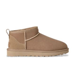 UGG para mujer. 1116109 Botines de piel W Classic Ultra Mini arena (39), Marrón, Plano, 1 a 3cm, Ninguno, Casual
