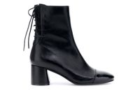 botines con cordones en la parte trasera blackblack