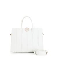 bolso shopping con el accesorio cafenoir en contraste white