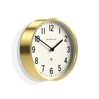 reloj de pared con acabado efecto laton