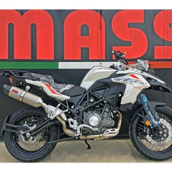 Silenciador de escape Benelli TRK 502 X Mass Oval