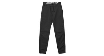 Looking for wild pantalones roy negros