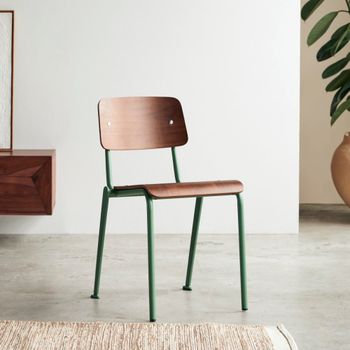 Silla de nogal y metal verde