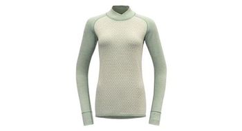 Capa base de mujer devold kvitegga merino 230 cuello cruzado blanco