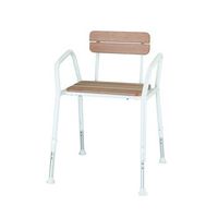 silla de ducha de madera con respaldo
