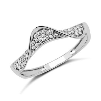 14 quilates anillo de oro blanco con 48 diamantes