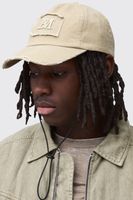 gorra con estampado bm gris