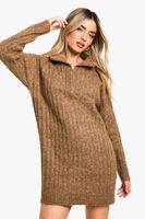 vestido mini oversize de punto suave y canale grueso con cremallera en el cuello beige