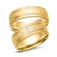 alianzas 8 quilates oro amarillo 3 diamantes