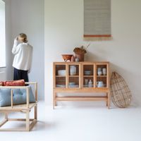 vitrina baja de mindi