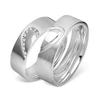 alianzas plata mate corazon con engaste piedra