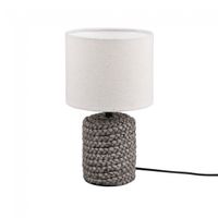 lampara de mesa mala