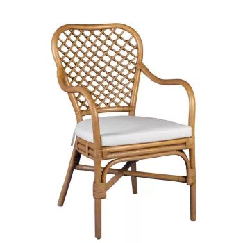 Sillón bistró de ratán natural con cojín y reposabrazos