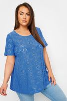 yours camiseta con vuelo azul con bordados calados mujer curvy y tallas grandes yours