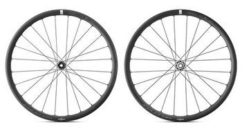 Juego de ruedas fulcrum soniq alx 700 mm   12x100   12x142 mm   center lock