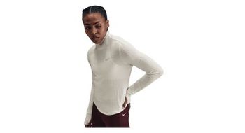 Camiseta termica nike swift blanco  mujer