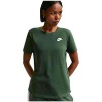 nike camiseta sportswear club essentials para mujer