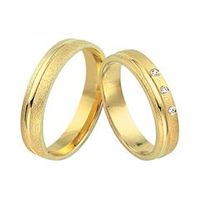 alianzas 14 quilates oro amarillo 3 diamantes