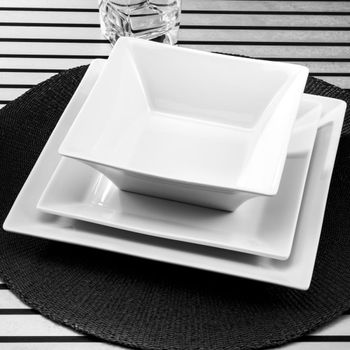 Vajilla de 18 piezas porcelana blanco