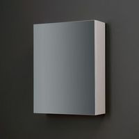 espejo de pared de una puerta con estante interior de cristal