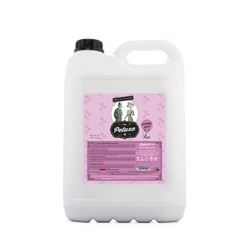 Champú con alto poder lavante para perros y gatos