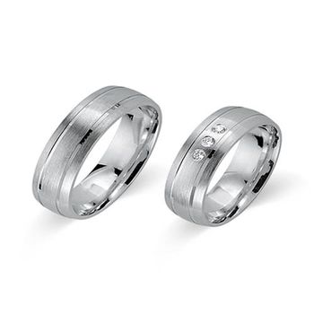 Alianzas 8 quilates oro blanco 3 diamantes