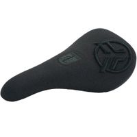 federal slim pivotal logo seat black with raised black stitching