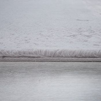 Alfombra de piel Fluffy gris  180x200 cm ovalado