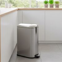 cubo de basura de cocina de pedal plata  40l
