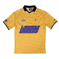 camiseta lakers soccer oversized new era nba