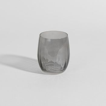 Vaso de vidrio gris