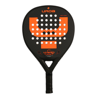 pala de padel hybrid uroa equilibrio perfecto entre potencia control y rendimiento en la pista