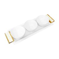set de aperitivo de 3 platillos sobre bandeja blanca y madera 33x14cm