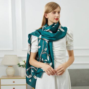 V 1969 Bufanda Estola de seda Verde Fiorita para mujer