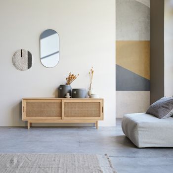 Mueble de tv de madera de olmo y caña luis 140 cm