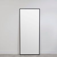 espejo de cuerpo entero de acero negro