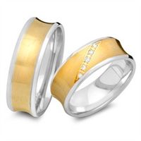 alianzas 8 quilates oro amarillo-blanco 5 diamantes