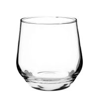 vasito de vidrio transparente
