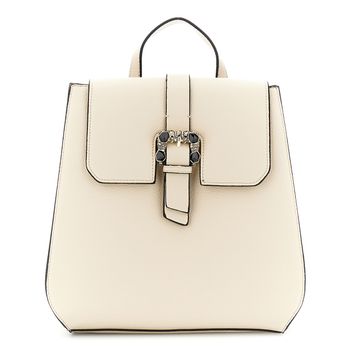 mochila con solapa y hebilla joya sand
