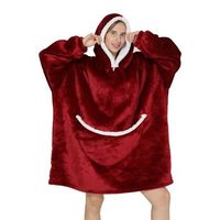 bata estilo sudadera y manta de felpa extrasuave bolsillo frontal tipo canguro diseno rojo 85x1x79 cm color rojo