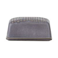 plato de mantequilla de arenisca gris