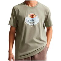 nike camiseta u nsw tee std cafe swoosh mug para hombre